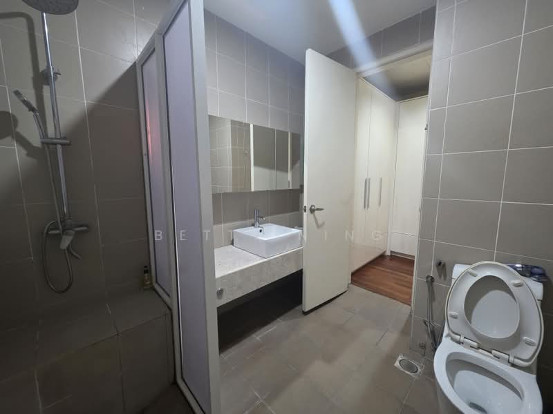 Servis Apartment untuk Dijual di Sinaran TTDI - Betty Ning - Bathroom - PropertyGuru.com.my