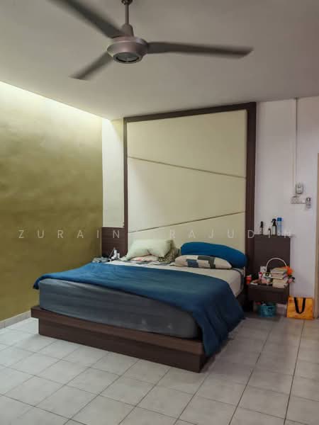 Rumah Teres 2 Tingkat untuk Dijual di Bukit Jelutong (Shah Alam) - Zuraina Rajudin - Bedroom - PropertyGuru.com.my