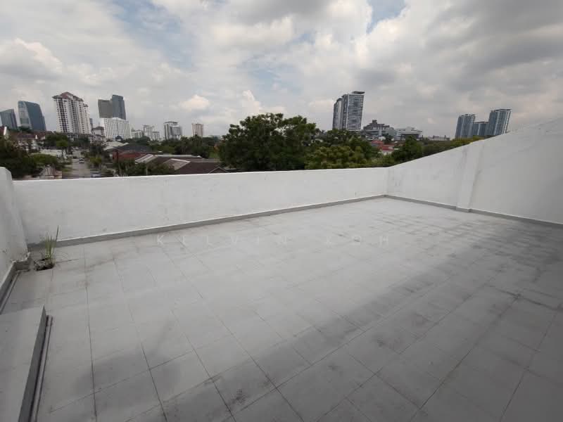Bungalow for Sale in Seksyen 12 (Petaling Jaya) - Kelvin Koh - Roof - PropertyGuru.com.my