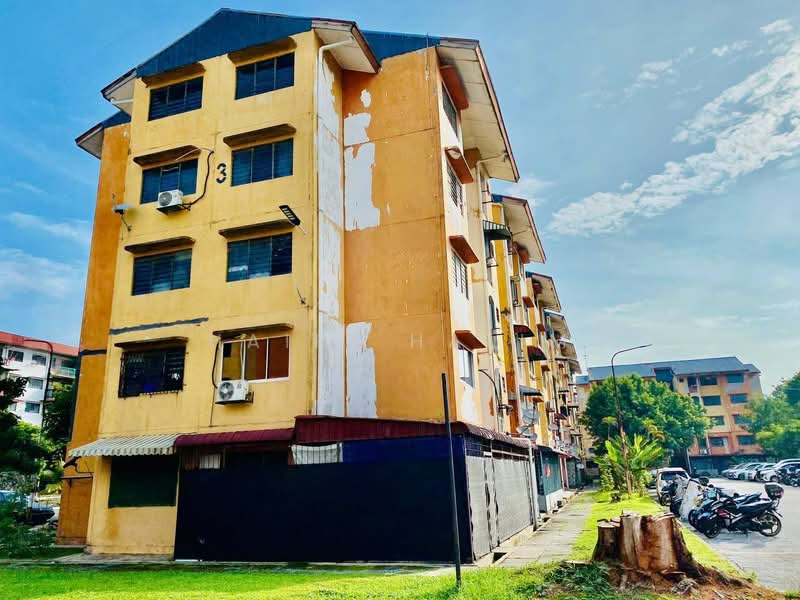 Rumah Flat untuk Dijual di Flat PKNS Seksyen 8 - Hairi Halim - PropertyGuru.com.my