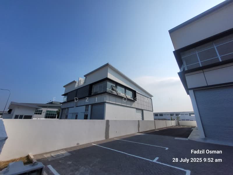 Kilang untuk Disewa di Bandar Enstek (Negeri Sembilan) - Fadzil Osman - Exterior - PropertyGuru.com.my