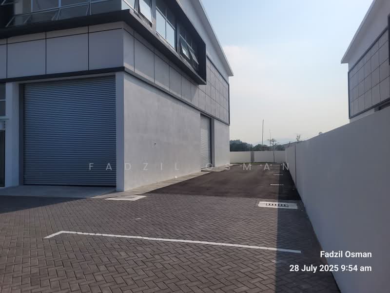 Kilang untuk Disewa di Bandar Enstek (Negeri Sembilan) - Fadzil Osman - Exterior - PropertyGuru.com.my