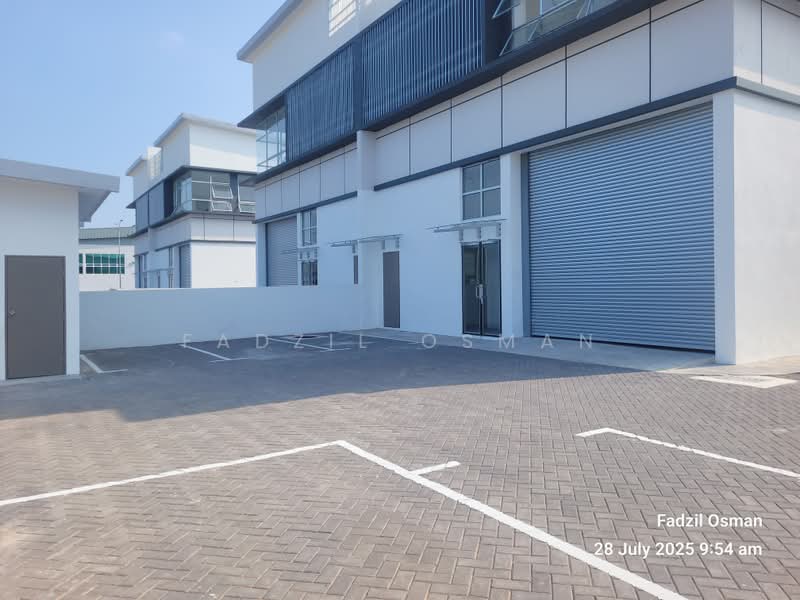 Kilang untuk Disewa di Bandar Enstek (Negeri Sembilan) - Fadzil Osman - Exterior - PropertyGuru.com.my