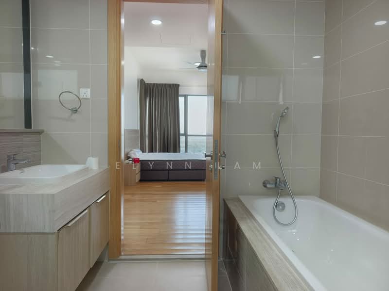 Servis Apartment untuk Disewa di Southern Marina Residences - Elynn Lam - Bathroom - PropertyGuru.com.my