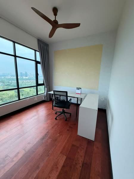 Servis Apartment untuk Disewa di Molek Regency - James Bong - Study - PropertyGuru.com.my