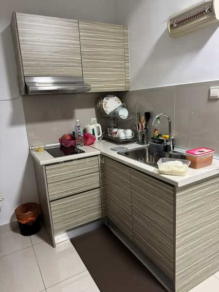 Kondominium untuk Disewa di PARC Regency (Residensi Masai) - Caren Chin - Kitchen - PropertyGuru.com.my