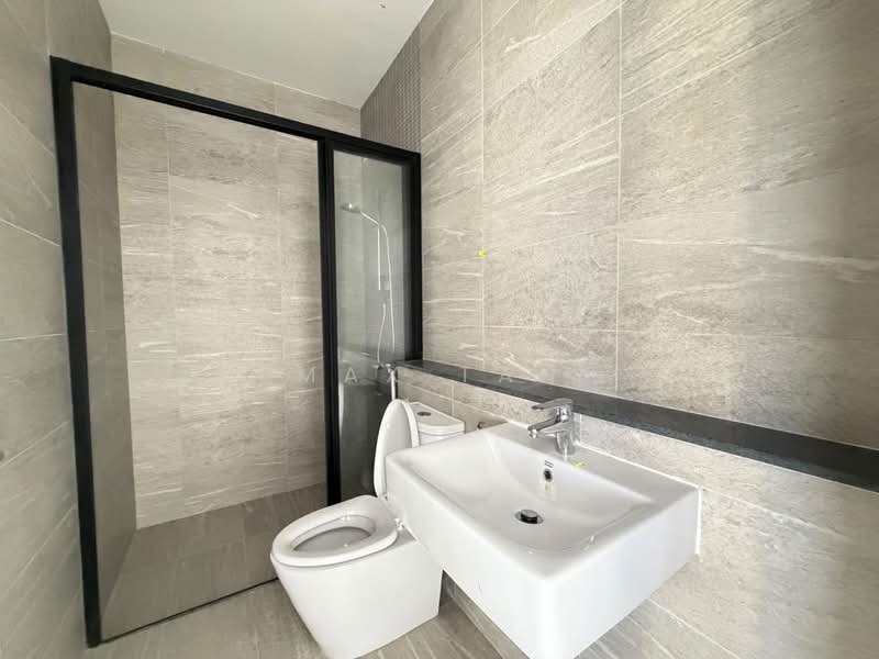 Shop / Office for Rent in Kota Damansara (Selangor) - Max Tan - Bathroom - PropertyGuru.com.my