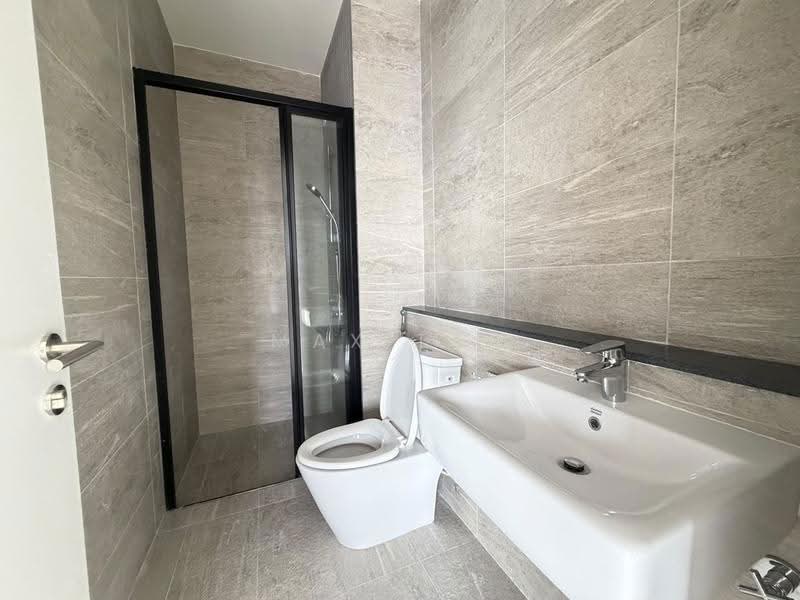Shop / Office for Rent in Kota Damansara (Selangor) - Max Tan - Bathroom - PropertyGuru.com.my