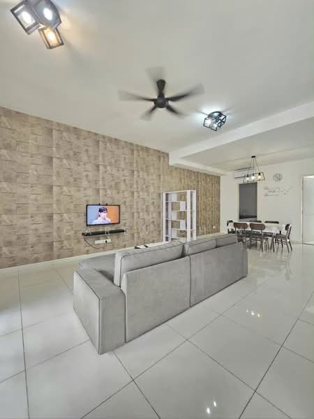 2-storey Terraced House for Rent in Johor Bahru (Johor) - Caren Chin - Living Room - PropertyGuru.com.my