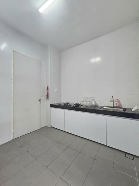 2-storey Terraced House for Rent in Johor Bahru (Johor) - Caren Chin - Kitchen - PropertyGuru.com.my