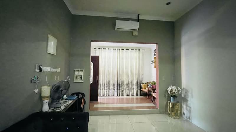 Rumah Berkembar untuk Dijual di Kulim (Kedah) - Hasrul Rosli - Living Room - PropertyGuru.com.my