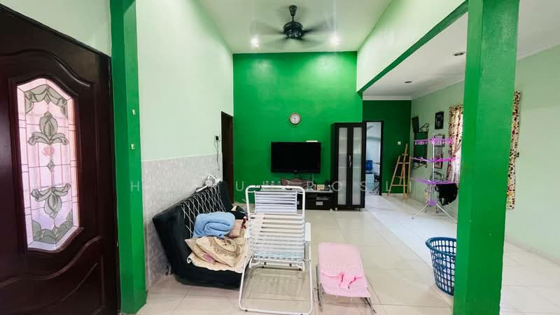 Rumah Berkembar untuk Dijual di Kulim (Kedah) - Hasrul Rosli - Living Room - PropertyGuru.com.my