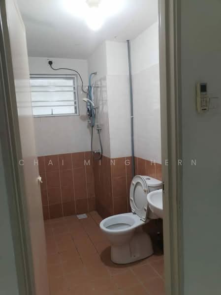 Condominium for Rent at Pearl Avenue - Chai Ming Hern - Bathroom - PropertyGuru.com.my