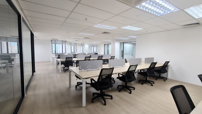 Pejabat untuk Disewa di KLCC (KL City Centre) - Anthony Tew - Working Area - PropertyGuru.com.my