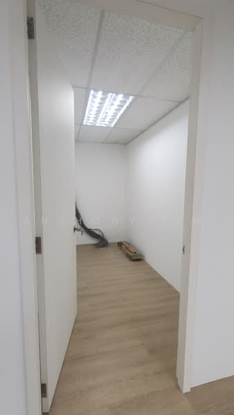 Pejabat untuk Disewa di KLCC (KL City Centre) - Anthony Tew - Server Room - PropertyGuru.com.my