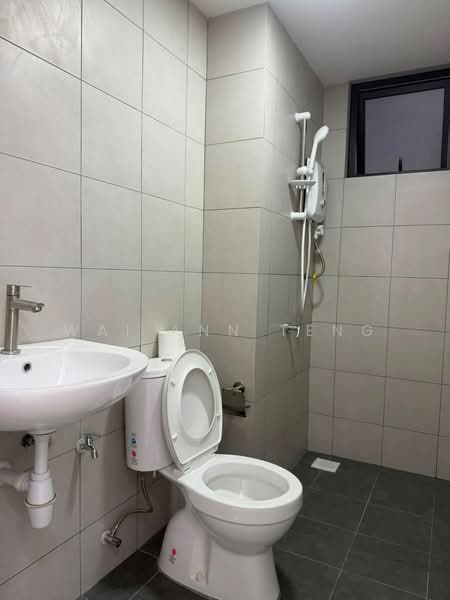 Kondominium untuk Disewa di Pangsapuri Mesra - Wai Ann Teng - Bathroom - PropertyGuru.com.my