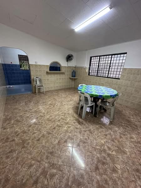 1-storey Terraced House for Sale in Kulim (Kedah) - Hasrul Rosli - Dining Room - PropertyGuru.com.my