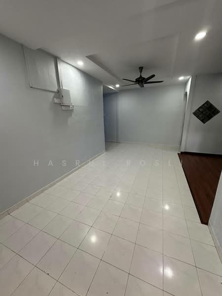 1-storey Terraced House for Sale in Kulim (Kedah) - Hasrul Rosli - Living Room - PropertyGuru.com.my