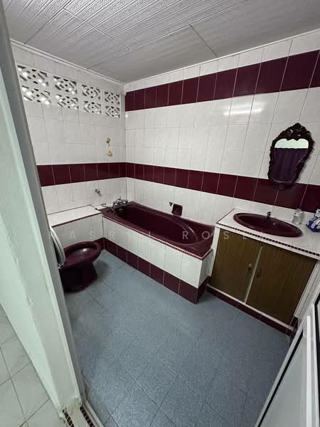 1-storey Terraced House for Sale in Kulim (Kedah) - Hasrul Rosli - Bathroom - PropertyGuru.com.my