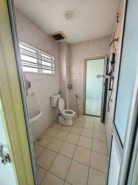 Rumah Teres 2 Tingkat untuk Dijual di Bandar Damai Perdana (Cheras) - Jake Lim - Bathroom - PropertyGuru.com.my
