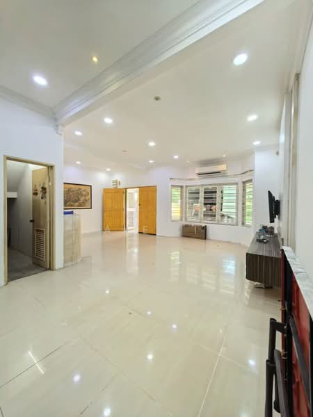 Rumah Teres 2 Tingkat untuk Dijual di Bandar Damai Perdana (Cheras) - Jake Lim - Living Room - PropertyGuru.com.my
