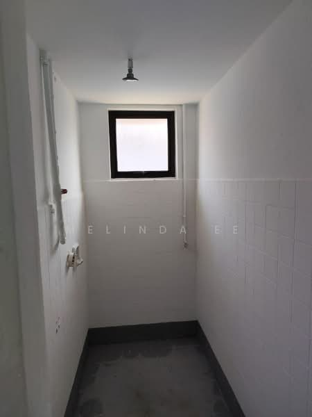 Shop / Office for Rent in Taman Puteri Wangsa (Ulu Tiram) - Melinda Ee - Bathroom - PropertyGuru.com.my