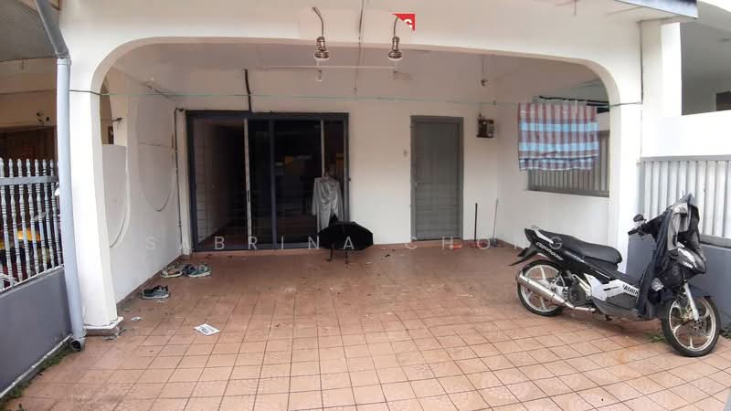 Rumah Teres 2 Tingkat untuk Dijual di Taman Sea (Petaling Jaya) - Sabrina Chong - Exterior - PropertyGuru.com.my