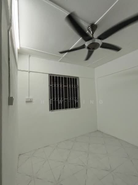 Flat for Rent at Flat Taman Ungku Tun Aminah - Chew Ping - PropertyGuru.com.my