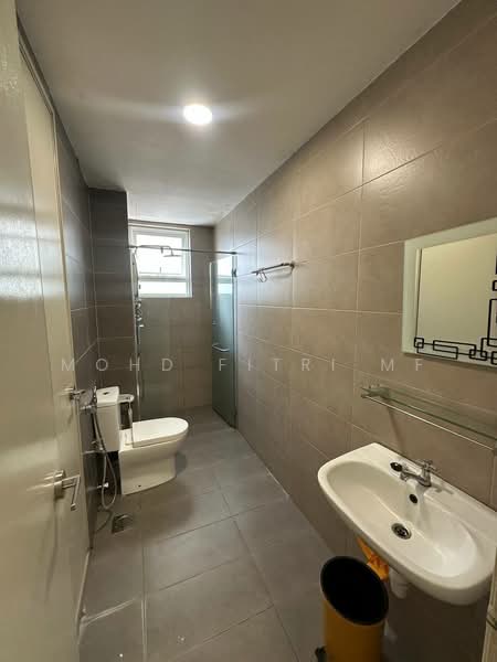 Condominium for Rent at Mutiara Ville - Mohd Fitri MF - Bathroom - PropertyGuru.com.my