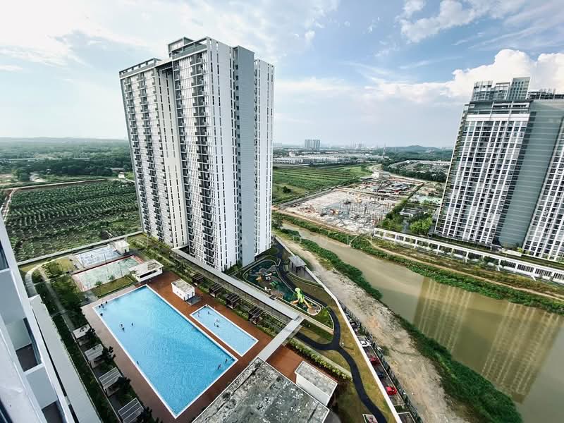 Kondominium untuk Dijual di Lakefront Homes - Miza Abdullah - PropertyGuru.com.my