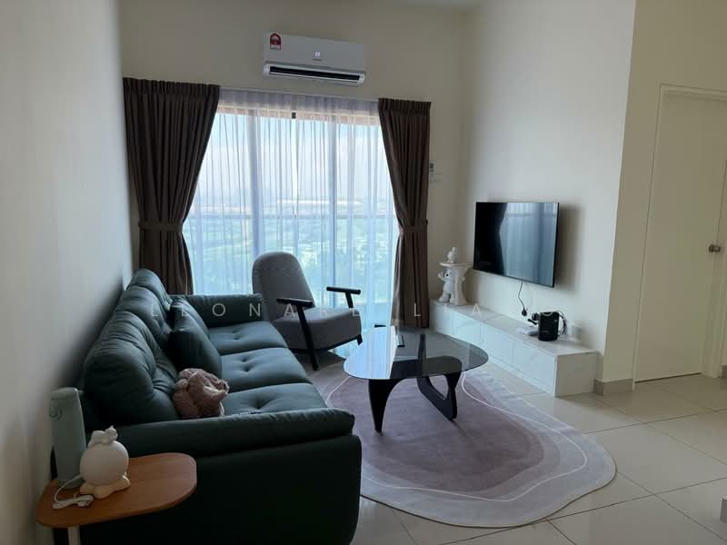 Pangsapuri untuk Disewa di D7 (D'Seven Lagoon Perdana) - Leonard Liang - Living Room - PropertyGuru.com.my