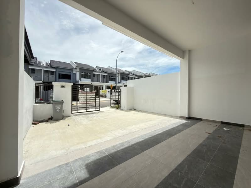 2-storey Terraced House for Sale in Kangkar Pulai (Skudai) - Daniel Yong - Exterior - PropertyGuru.com.my