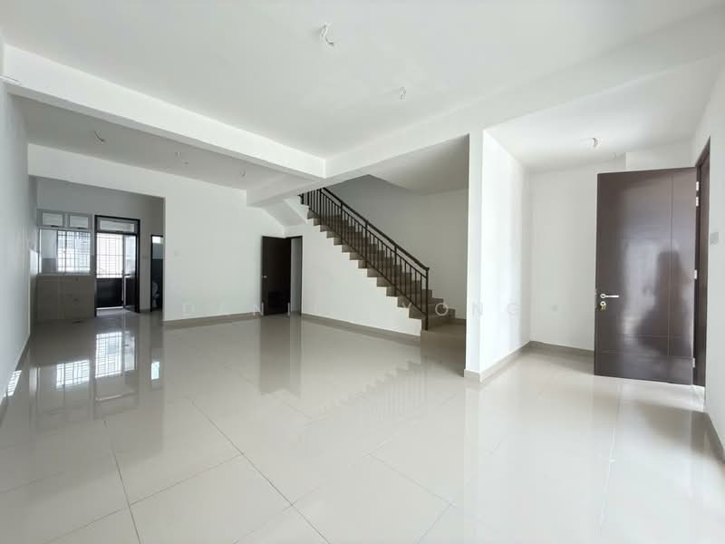 2-storey Terraced House for Sale in Kangkar Pulai (Skudai) - Daniel Yong - Living Room - PropertyGuru.com.my