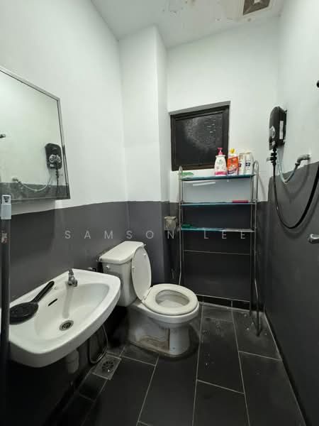 Apartment for Rent at Sri Tanjung - Samson Lee - Bathroom - PropertyGuru.com.my