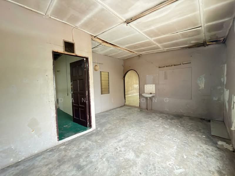 Rumah Teres 1 Tingkat untuk Dijual di Taman Bahagia (Senai) - Daniel Yong - Interior - PropertyGuru.com.my