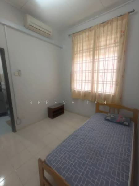 Rumah Teres 1 Tingkat untuk Disewa di Bandar Putra (Kulai) - Serene Teh - Bedroom - PropertyGuru.com.my