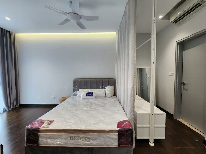Apartment for Rent at V Residence Suites @ Sunway Velocity - Joyce Choong - Bedroom - PropertyGuru.com.my