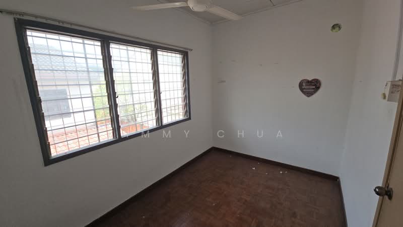 Terraced House for Sale in Usj 2 (Subang Jaya) - Kimmy Chua - bedroom - PropertyGuru.com.my