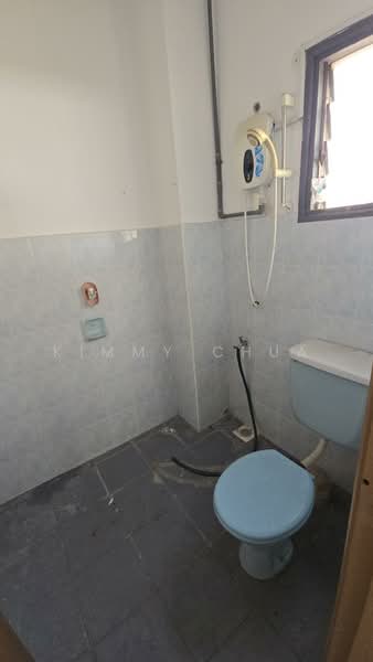 Terraced House for Sale in Usj 2 (Subang Jaya) - Kimmy Chua - Bathroom - PropertyGuru.com.my