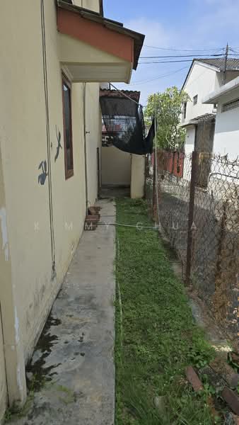 Terraced House for Sale in Usj 2 (Subang Jaya) - Kimmy Chua - Side Land - PropertyGuru.com.my