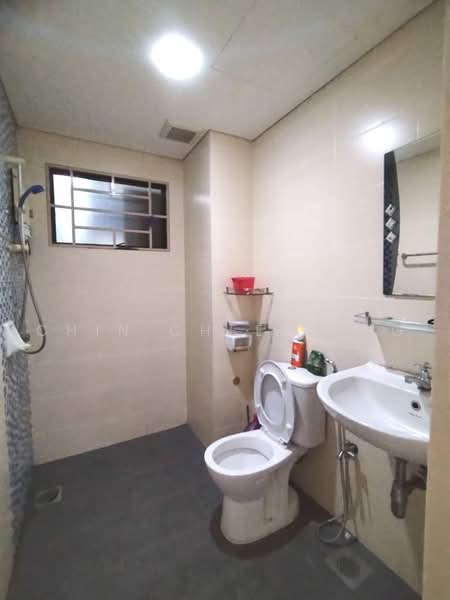 Condominium for Rent at Glen View Villa - Chin Chee Meng - Bathroom - PropertyGuru.com.my