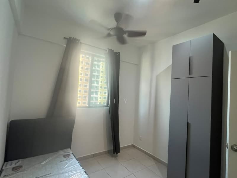Flat for Rent at IDEAL VENICE RESIDENCY - Lilly . - Bedroom - PropertyGuru.com.my