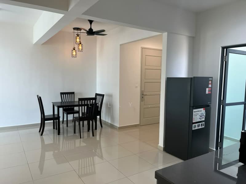 Flat for Rent at IDEAL VENICE RESIDENCY - Lilly . - Dining Room - PropertyGuru.com.my