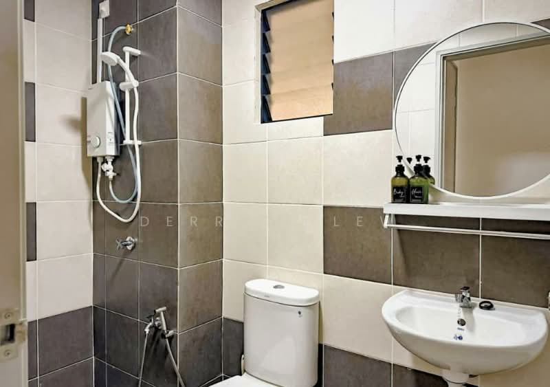 Kediaman Servis untuk Disewa di Residensi Mutiara Emas Kajang - Derrick Lew - Bathroom - PropertyGuru.com.my
