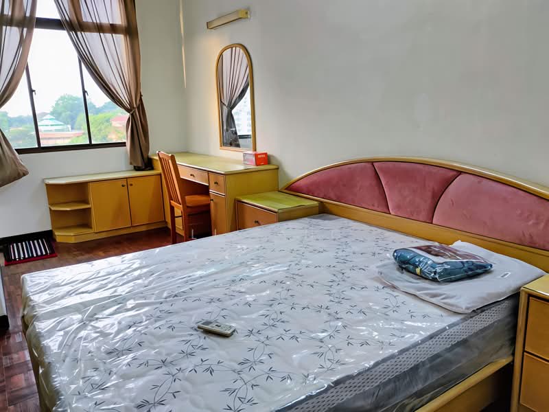 Apartment for Sale at Bukit Dumbar Permai - Li Fang - Bedroom - PropertyGuru.com.my