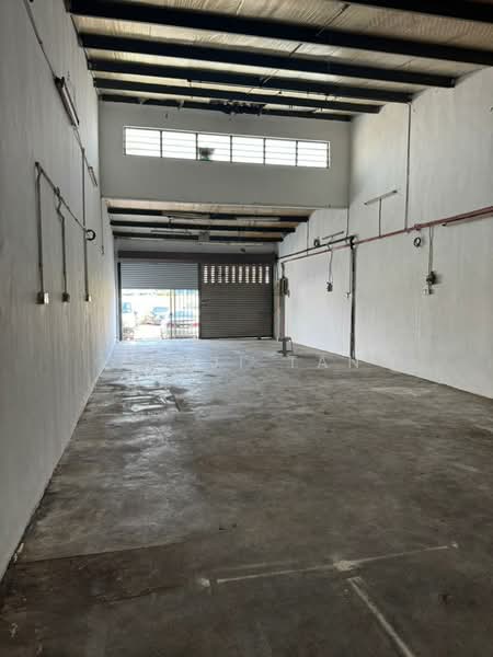 Terrace Factory for Sale in Taman Perindustrian Usj 1 (Subang Jaya) - Kenji Tan - Interior - PropertyGuru.com.my