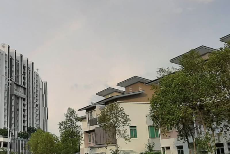 3-storey Terraced House for Sale in D'Island (Puchong) - Fey Lee - Exterior - PropertyGuru.com.my