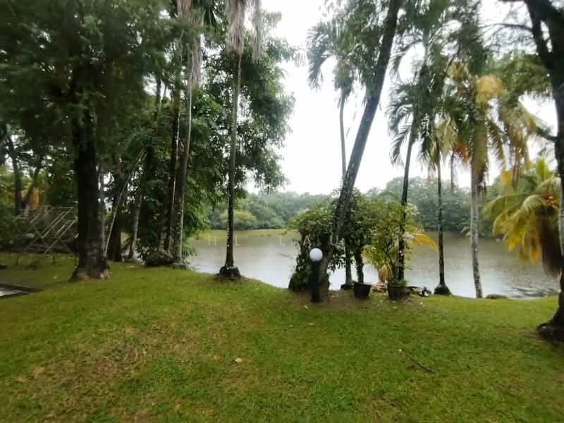 Townhouse for Sale in Country Heights (Kajang) - HL Lau - Garden - PropertyGuru.com.my