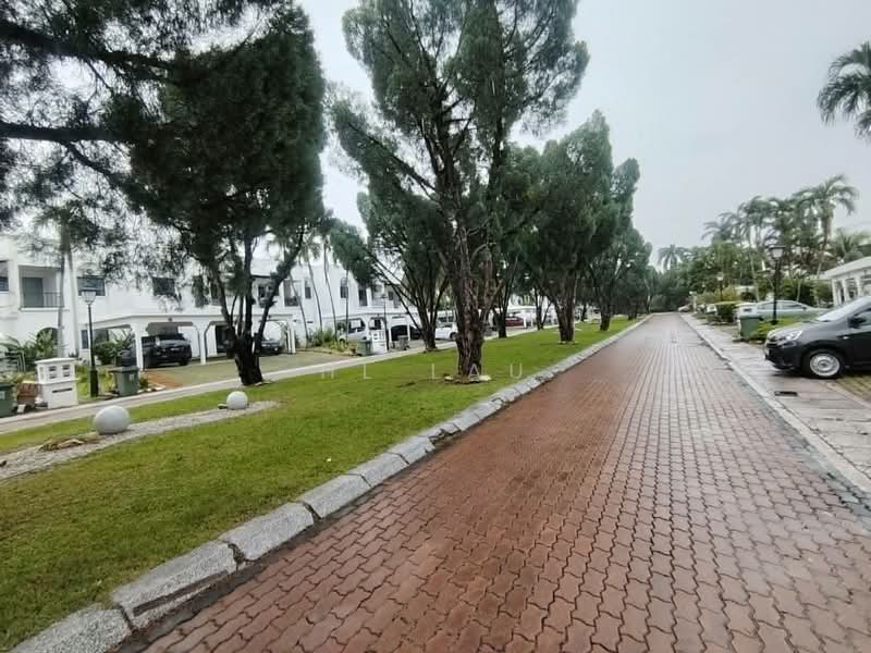 Townhouse for Sale in Country Heights (Kajang) - HL Lau - Exterior - PropertyGuru.com.my