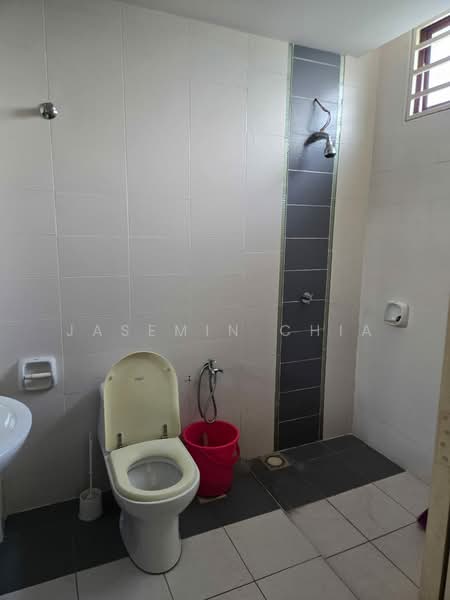 Rumah Teres 3-Tingkat untuk Dijual di Laman Rimbunan (Kepong) - Jasemin Chia - Bathroom - PropertyGuru.com.my